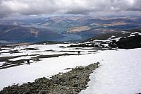 Z vrcholu nejvyšší skotské hory Ben Nevis